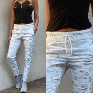 Shely Flog Style Joggers